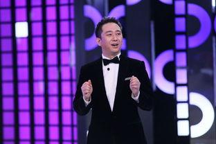 王自健背景,王自健的奋斗之路